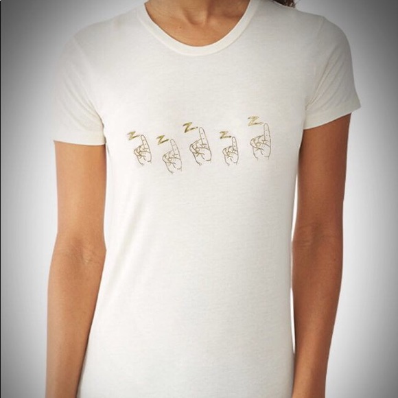 ASL sign language shirt with unique design🤟🏽 - Picture 2 of 4